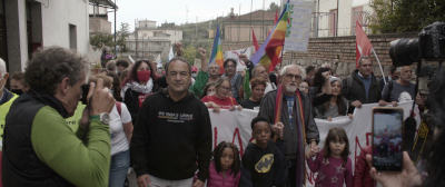 un paese di resistenza - shu aiello - catherine catella - cinéma - sortie - film - documentaire - politique - italie - riace - immigration - salvini - relations presse - vraivrai films